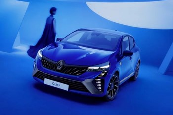 Clio E Tech Hybrid Gallery 3