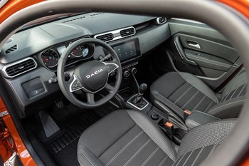 Dacia Duster Off Road (1)