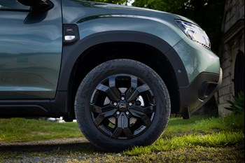 Dacia Duster 021