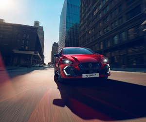 Renault Clio Full Hybrid E Tech Esprit Alpine Rouge Absolu (1)